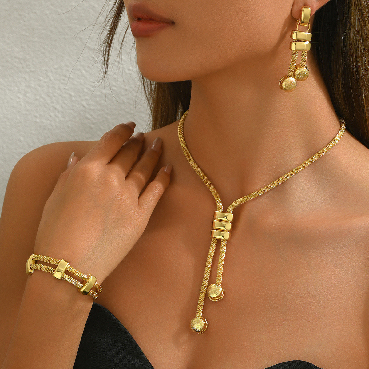 JEWELERY