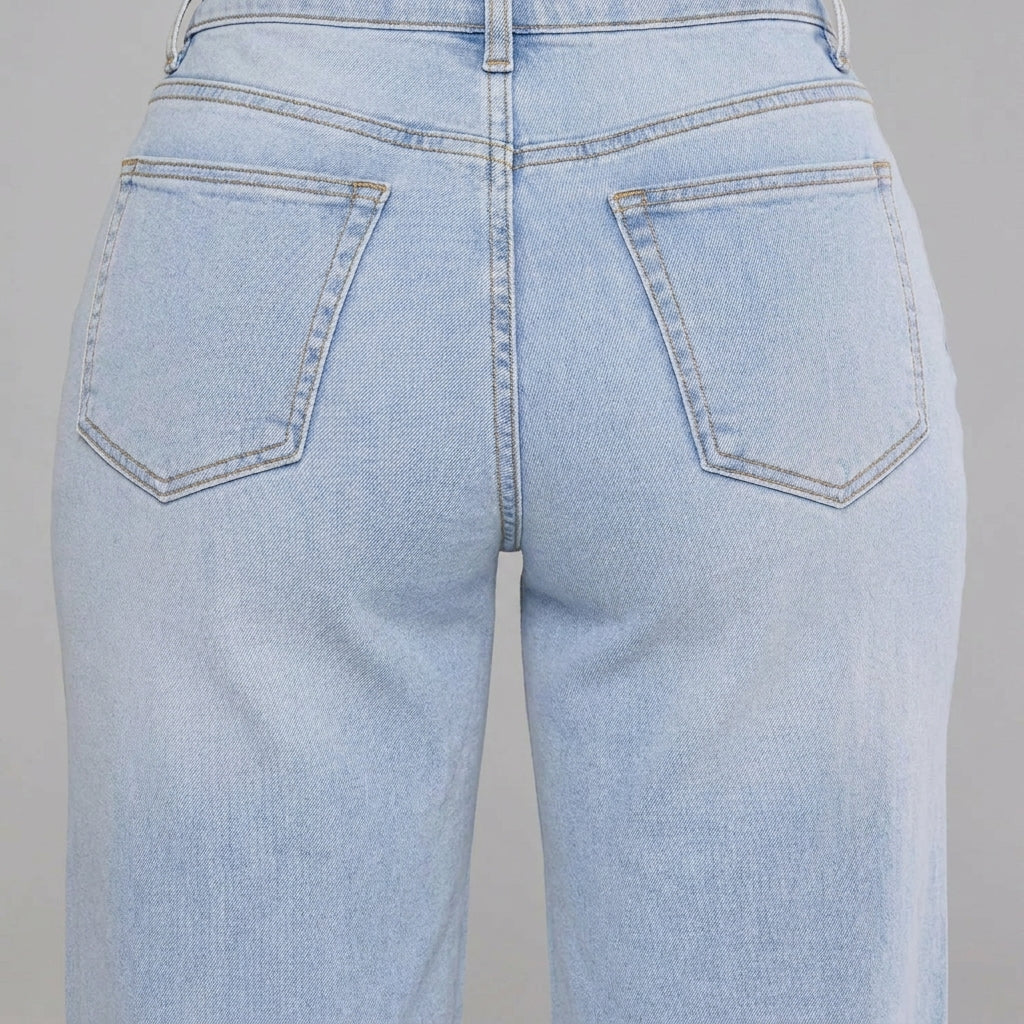 AuraCurve BBL Jeans – The Sculpting Wide-Leg Jean